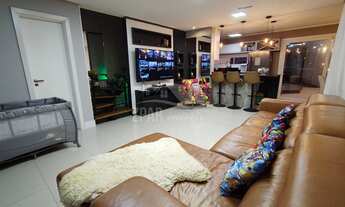 Imagem 6: 4 dormitórios, 2 suíte, 4 banheiro, 2 vagas na garagem