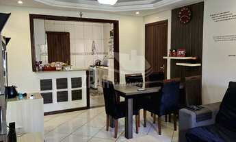 Imagem 4: 2 dormitórios, 1 suítes, 2 banheiro, 2 vagas na garagem