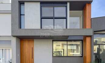 Imagem: Sobrado no condomínio Jardins do Lago ll