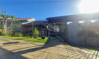 Imagem: 6 dormitórios, 3 suíte, 5 banheiro, 3