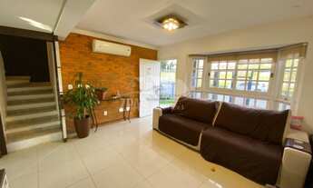 Imagem 4: Lindo sobrado semi mobiliado no loteamento Lagos de Nova Ipanema