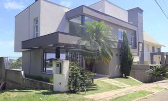 Imagem: Casa de alto padrão com 3 suítes na Hípica