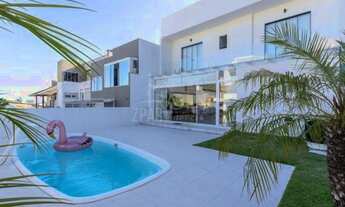 Imagem: Casa em Condomínio 3 dorms à venda Rua