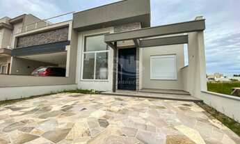 Imagem: Casa em condomínio à venda em Porto Alegre-RS