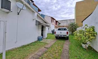 Imagem 2: 1 dormitório, 1 banheiros, 3 vagas na garagem, 51M² de Área Construída