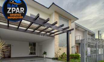 Imagem: Sobrado de luxo à venda em Porto Alegre-RS