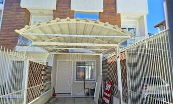 Imagem: Sobrado com 83m² de area construída no