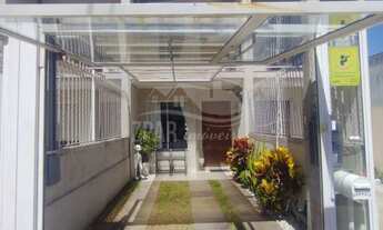 Imagem: 2 dormitórios, 2 banheiro, 1 vaga na garagem