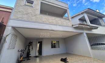 Imagem 2: Sobrado com 3 dormitórios sendo 1 suíte no Residencial Jardins do Prado