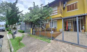 Imagem 2: Sobrado com 03 Dormitórios com Suíte e Lareira no Residencial Jardins do Prado