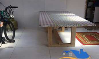 Imagem 2: 3 dormitórios, 1 suítes, 2 banheiro, 1 vaga na garagem