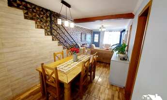 Imagem 6: CASA COM 4 DORMITÓRIOS NO BAIRRO HÍPICA, PORTO ALEGRE. JARDINS DO PRADO