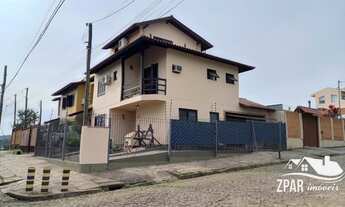 Imagem 3: Imperdível oportunidade de compra: Casa com 3 quartos, 1 suíte, 2 salas e 2 vagas de garag