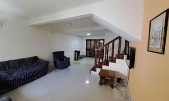 Imagem 4: 4 dormitórios, 5 banheiro, 2 vagas na garagem