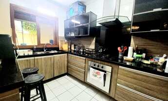 Imagem 5: Imperdível Casa à Venda em Porto Alegre-RS, Bairro Hípica: 3 quartos, 1 suíte, 3 salas, 3