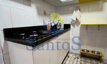 Imagem 4: Santos vende apartamento 2 dormitórios de 51,51m², living, cozinha, banheiro, vaga rotati