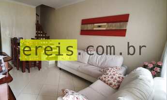 Imagem: Sobrado em condomínio fechado localizado