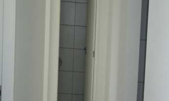 Imagem 2: 3 dormitórios, 1 suítes, 3 banheiro, 2 vagas na garagem, 71M² de Área Construída