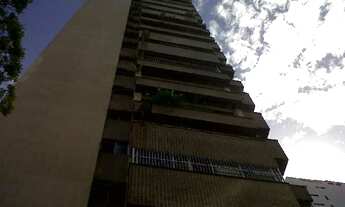 Imagem 5: 4 dormitórios, 2 suíte, 4 banheiro, 3 vagas na garagem, 189M² de Área Construída