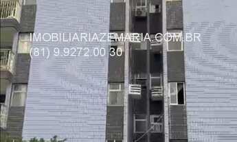 Imagem 3: Apartamento à venda em Jaboatão dos Guararapes-PE, bairro Candeias, 3 quartos, 1 suíte, 1