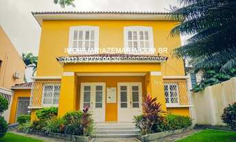 Imagem 2: Casa à Venda na Madalena, Recife-PE: 13 Quartos, 2 Suítes, 5 Banheiros, 12 Vagas de Garage