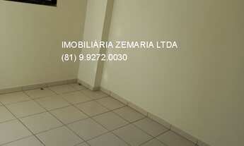 Imagem 5: Vendo apto nos Aflitos, Edf. João Francisco Bezerra, 02 qts, suíte, 58m², 01 vg, piscina