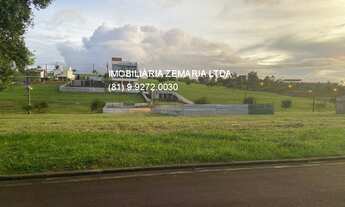 Imagem 3: Terreno em Condomínio de Luxo em ALPHAVILLE - 4 Quartos, 3 Suítes, 2 Banheiros - Jaboatão