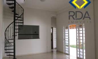 Imagem 7: Imovel á venda com lote inteiro, sobrado de fundo com ótimo quintal na frente