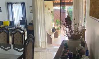 Imagem 2: Não perca esta oportunidade única de adquirir uma charmosa chácara à venda localizada no b