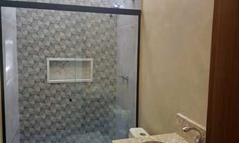 Imagem 5: Venha conhecer essa incrível casa nova, com três dormitórios, todos suítes para garantir o