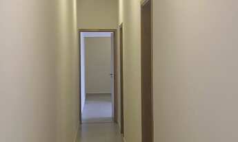 Imagem 7: Venha conhecer essa incrível casa nova, com três dormitórios, todos suítes para garantir o