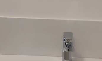 Imagem 6: Com um projeto arquitetônico completo, essa casa conta com 3 quartos, incluindo a suíte ma