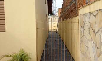 Imagem 7: Casa á venda com a localização privilegiada, próximo ao centro da cidade e diversas avenid