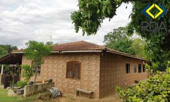 Imagem 4: Um lugar perfeito para descansar, reunir a família e viver em harmonia com a natureza. Não