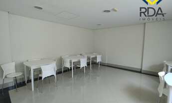 Imagem 4: Venha morar no coração da cidade em um amplo apartamento com 3 quartos, sendo 1 suíte, per