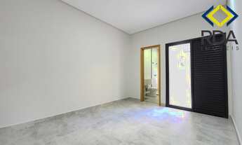 Imagem 6: Venha se encantar com essa maravilhosa casa! Com 3 quartos, incluindo uma suíte, você terá