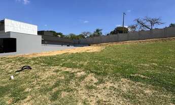 Imagem 3: CONDOMINIO SAPEZAL, PLANO, FUNDO PRO MURO