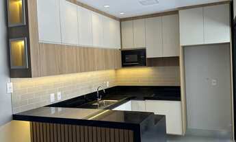 Imagem: Casa em Condomínio de Luxo à Venda em