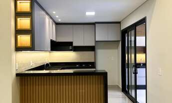 Imagem 3: Casa em Condomínio à Venda em Indaiatuba-SP - 3 Quartos, 1 Suíte, 1 Sala, 2 Vagas de Garag