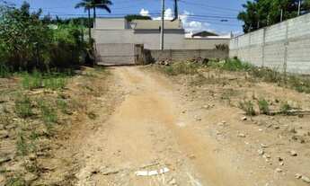 Imagem 4: Terreno comercial à venda em Jundiaí-SP, bairro Medeiros, com 4.000 m² de área! Aproveite