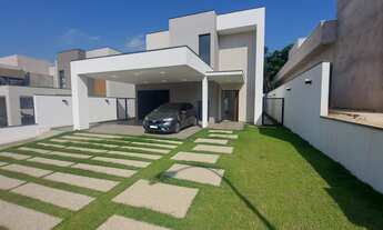 Imagem: Imperdível! Casa em Condomínio de Luxo