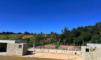 Imagem 4: Terreno à venda em Jundiaí-SP, bairro Ivoturucaia, com 1,00 m² de área - A oportunidade qu