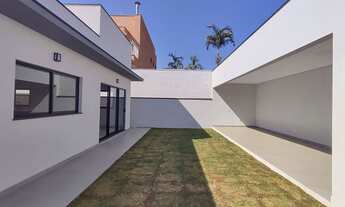 Imagem 5: Casa em Condomínio de Alto Padrão à Venda em Itatiba-SP, 3 Quartos, 3 Suítes, 3 Banheiros