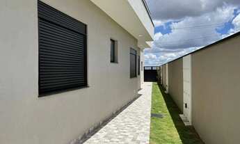 Imagem 7: Casa à venda em Jundiaí-SP, bairro Vale Azul: 4 quartos, 2 suítes, 6 banheiros, 3 vagas, 2