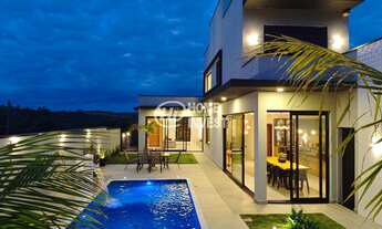 Imagem: Exclusiva Casa em Condomínio à Venda em