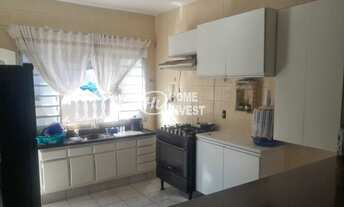 Imagem 2: Imperdível casa à venda em Várzea Paulista-SP, Núcleo Residencial Satélite: 3 quartos, 2 b