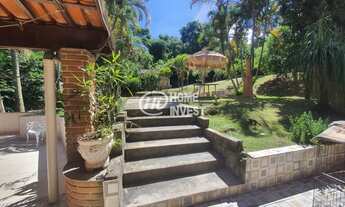 Imagem 7: Chácara com 2 Dormitórios, Piscina, Pomar e Lago em Local Tranquilo ? Sobrado com Vista Pa