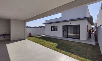 Imagem 4: Casa em Condomínio de Alto Padrão à Venda em Itatiba-SP, 3 Quartos, 3 Suítes, 3 Banheiros