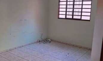 Imagem 1: Imperdível casa à venda em Jundiaí-SP, com 2 quartos, 1 suíte, 2 banheiros e 118m² na Vila