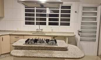 Imagem 3: Sobrado à venda em Jundiaí-SP, Jardim Paulista II: 3 quartos, 3 suítes, 4 banheiros, 217 m